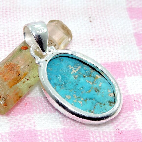 Sleeping Beauty Turquoise Arizona Pendant, Valuable Gemstones Jewelry - Picture 2 of 3